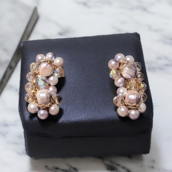 Brand Not Known Jewelry - Vintage Costume Clip On Earrings